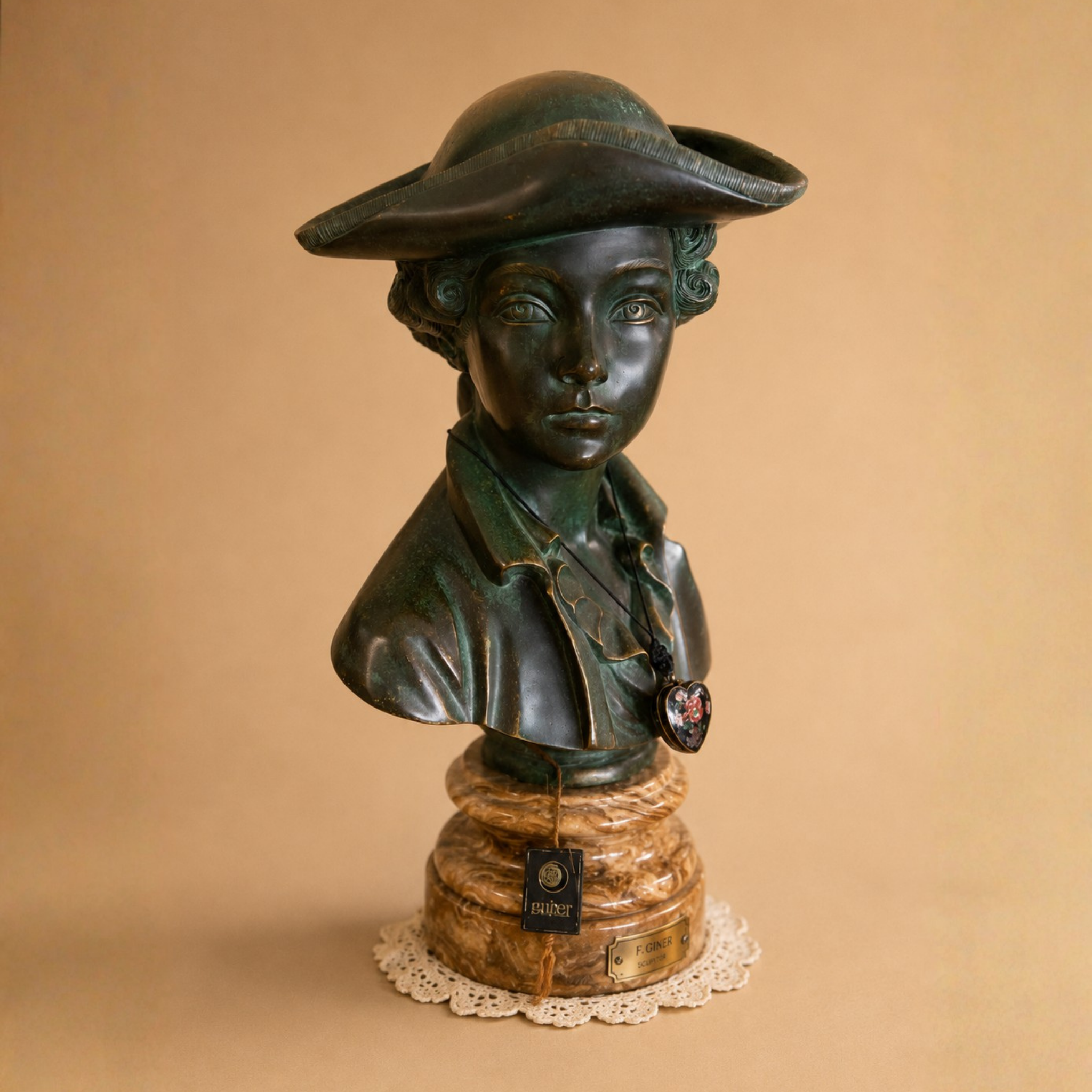 Escultura en bronce a la cera perdida busto "Almirante"