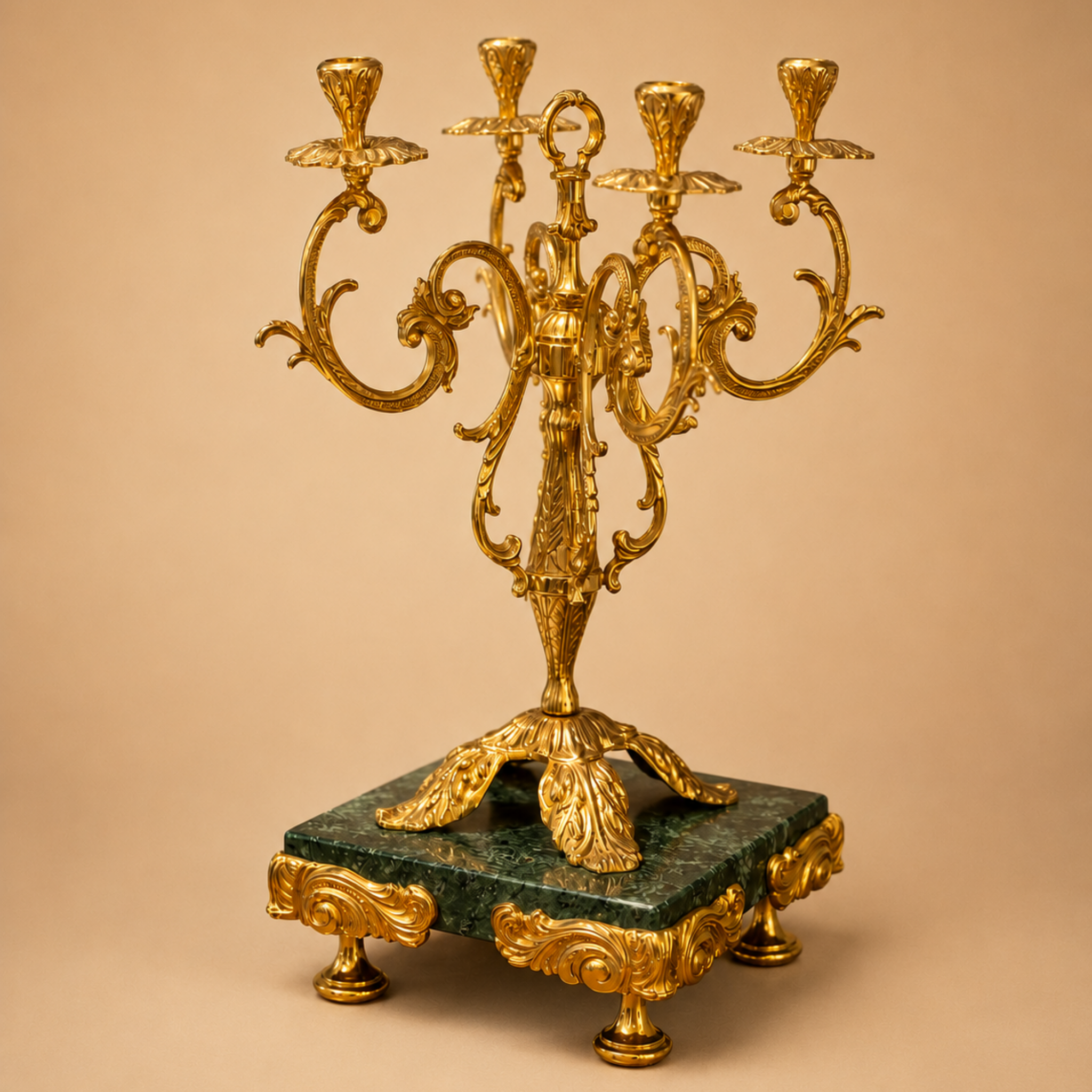 Candelabro decorativo