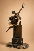 Escultura "Pareja en trapecio" de 42cms