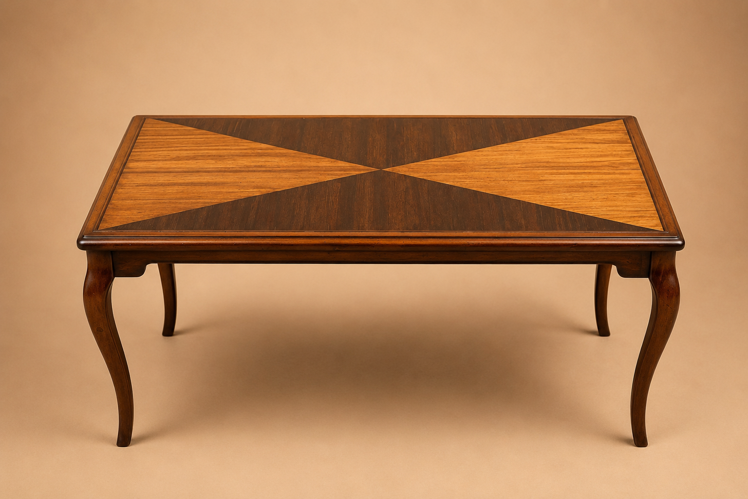 Mesa de centro clásica de madera